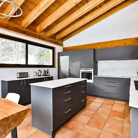 Private Chalet With Jacuzzi And Sauna * שאמוני